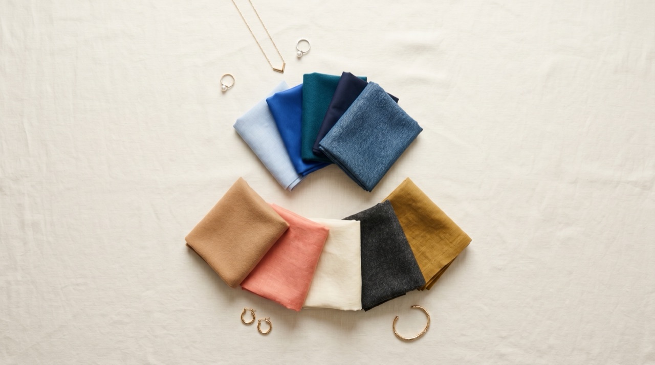 Colors That Go With Blue (For Your Undertone)
